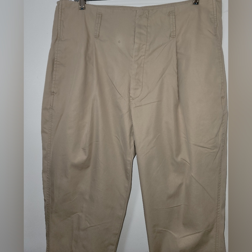 Polo Ralph Lauren Khaki Cotton Button Fly Pleated Cropped Pants Size 12 - Picture 3 of 16